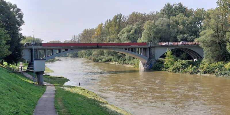 Rzeka Soła w Oświęcimiu – poziom wody opada, sytuacja stabilizuje się.