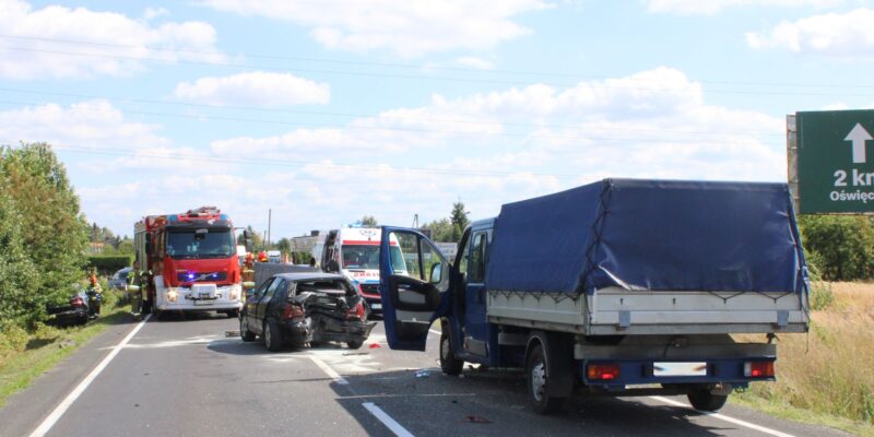 Wypadek drogowy w Babicach: kierowca zasnął za kierownicą