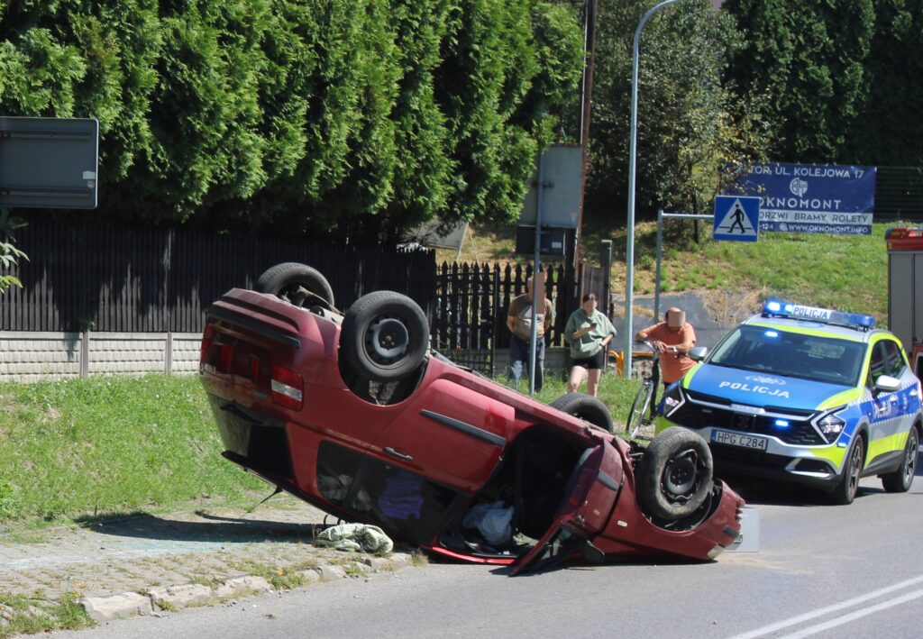 Dramatyczne Dachowanie w Przeciszowie