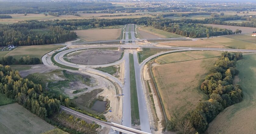 Konferencja prasowa: Wojewoda Śląski wydał decyzję ZRiD dla odcinka S1 w Bieruniu. / fot. J.Grygiel / Bieruń.pl