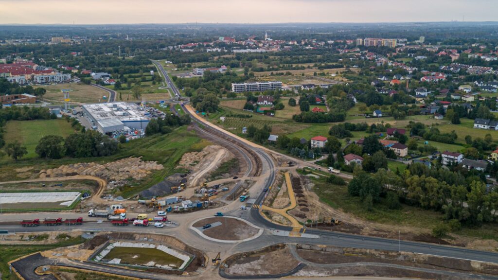 Budimex wydłuża prace na drodze krajowej 44 w Oświęcimiu