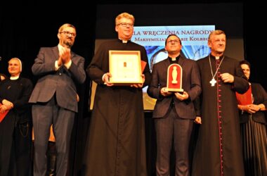 Księża Przemysław Gawlas i Jakub Kuliński Laureatami „Nagrody św. Maksymiliana Marii Kolbego”