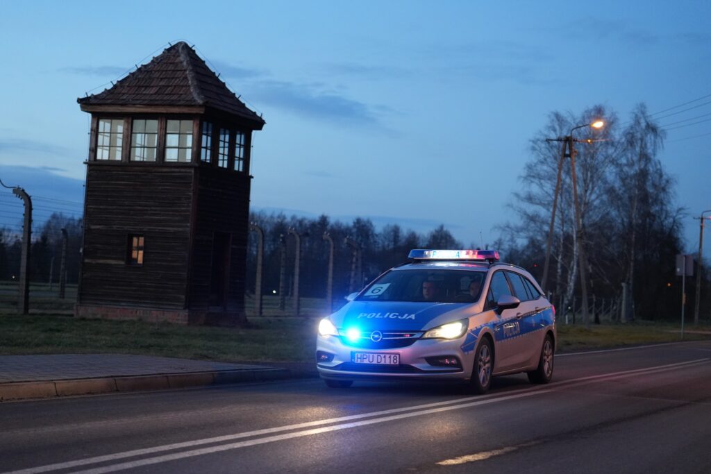 Blisko 1,8 tysiąca policjantów i 320 zabezpieczało 80. rocznicę wyzwolenia Auschwitz